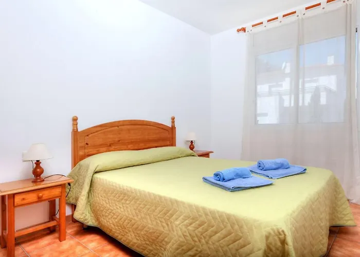 Barlovento-1 By Interhome * Llança